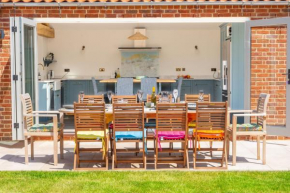 Flint Cottage by Big Skies Cottages
